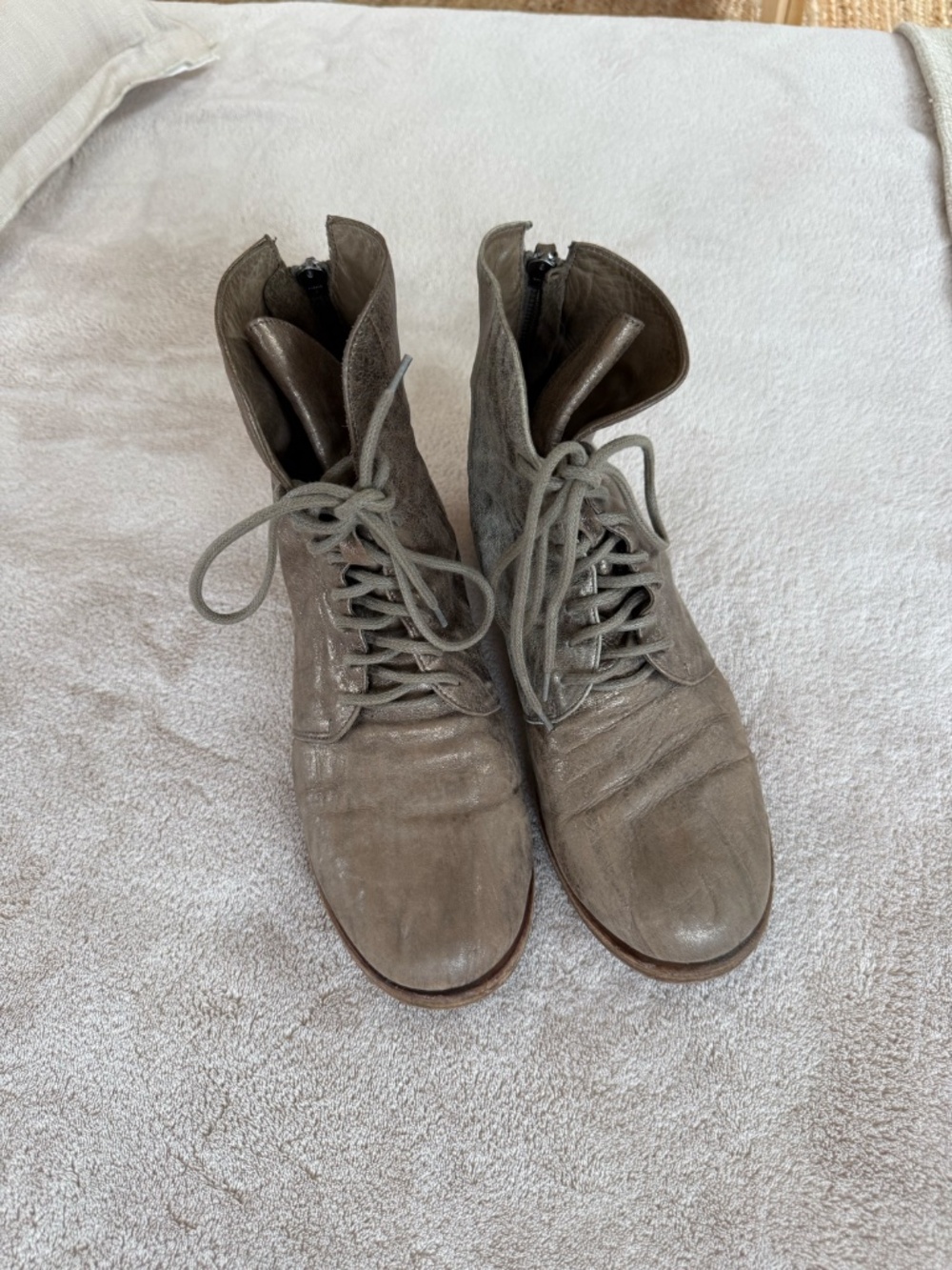 Vic Matie Distressed Metallic Leather Lace-up Boots 38